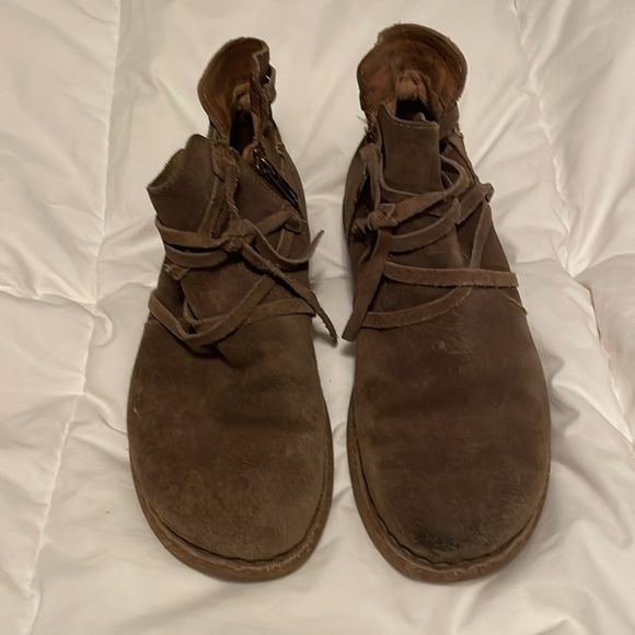 Born Tarkiln Brown Leather Ankle Boots 7.5M-never wore - too big - Picture 2 of 5